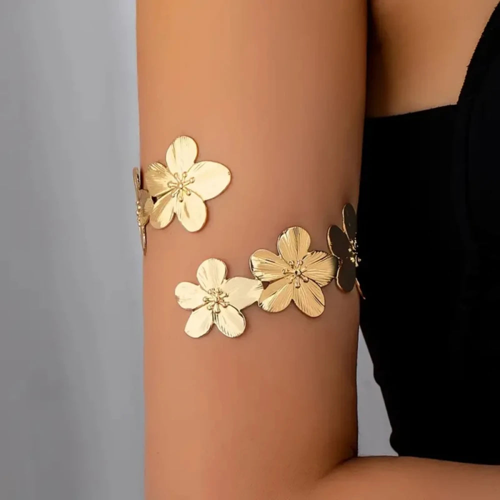 Metal Leaf Arm Cuff